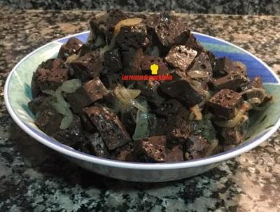 SANGRE ENCEBOLLADA SANGRE ENCEBOLLADA