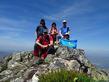 Cima de Peñas Negras, Aller