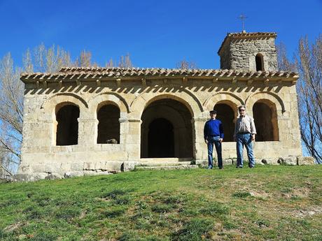 MONASTERIO DE SILOS: ERMITA PRERROMÁNICA DE SANTA CECILIA.