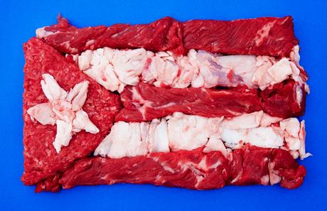 VIDEO: Preso por comer carne de una vaca de su propiedad VIDEO: Preso por comer carne de una vaca de su propiedad