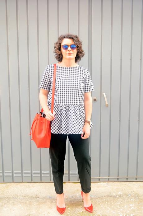 Blusa cuadros vichy con lazada trasera Blusa cuadros vichy con lazada trasera