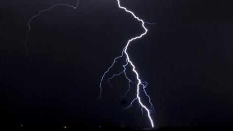 Según la OMM éstos son el rayo, el ciclón, el tornado y la granizada más mortales desde 1873 Según la OMM éstos son el rayo, el ciclón, el tornado y la granizada más mortales desde 1873
