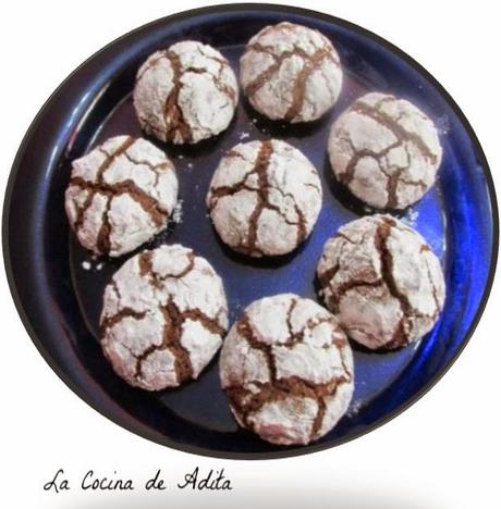 Galletas craqueladas, o blanca y negras