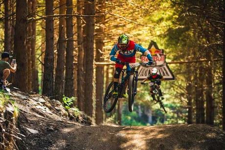 Red Bull Holy Bike 2017: Ferreiro y Michalkova vencedores