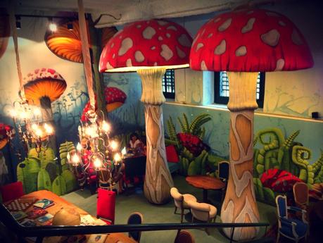 SITIOS PARA IR CON PERROS Y CON NIÑOS SITIOS PARA IR CON PERROS Y CON NIÑOS