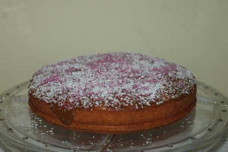 PASTEL DE COCO CON DULCE DE LECHE