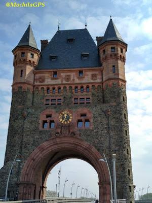 Ruta por el valle del Rin: De Coblenza a Wiesbaden, Worms y el monasterio de Maulbronn (con autocaravana)