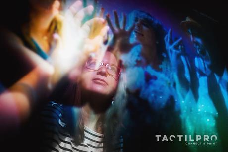 ‘TactilPro’, un innovador proyecto que ofrece una experiencia fotográfica interactiva en eventos sociales TactilPro