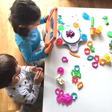 Probando Play Doh Touch Estudio: donde la plastilina cobra vida