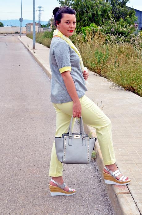 Cómo combinar el amarillo y el gris Cómo combinar el amarillo y el gris