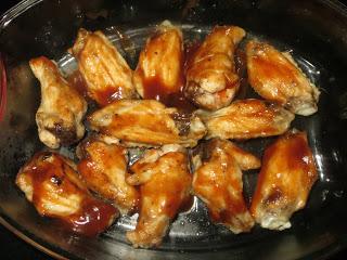 ALITAS DE POLLO CON SALSA BARBACOA ALITAS DE POLLO CON SALSA BARBACOA