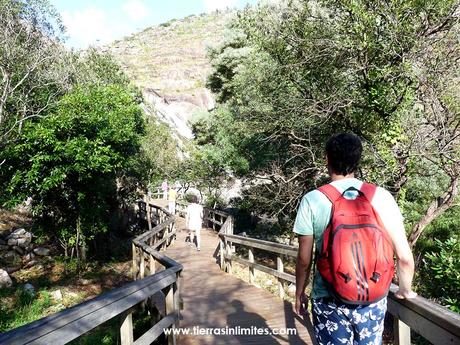 Acceso a la Cascada de Ézaro