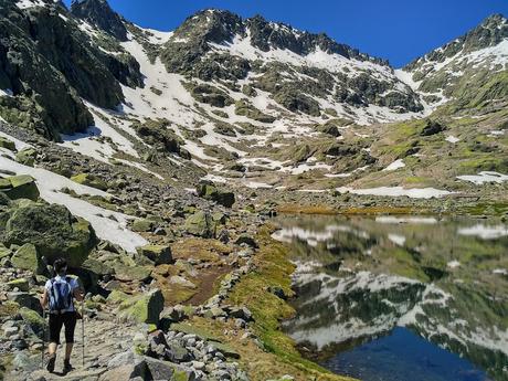 LAGUNA GRANDE Y CHARCA ESMERALDA  (SIERRA DE GREDOS)