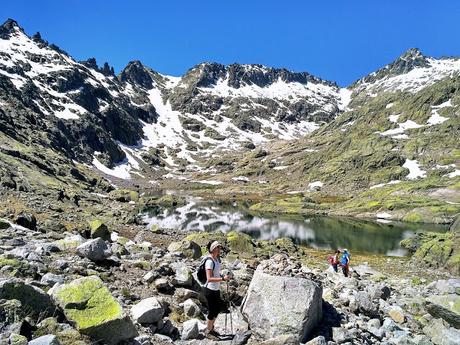 LAGUNA GRANDE Y CHARCA ESMERALDA  (SIERRA DE GREDOS)