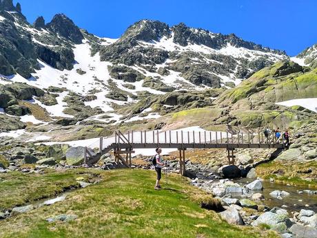 LAGUNA GRANDE Y CHARCA ESMERALDA  (SIERRA DE GREDOS)