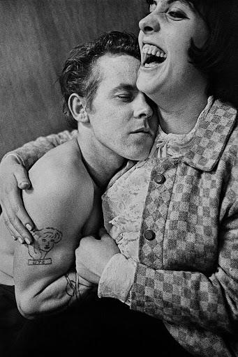 UNA NOCHE EN EL CAFÉ LEHMITZ UNA NOCHE EN EL CAFÉ LEHMITZ