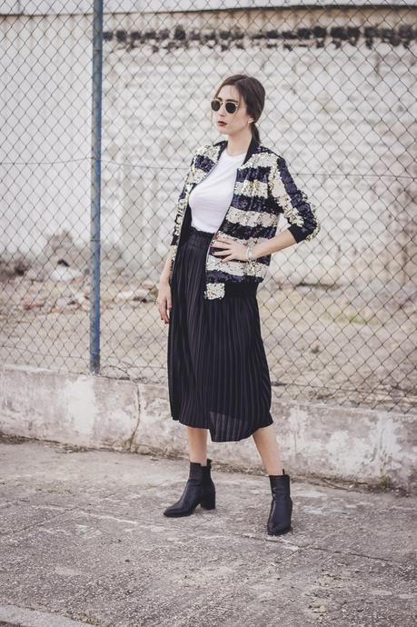 PLEATED MIDI SKIRT + THE PERFECT TRENDY BOMBER JACKET PLEATED MIDI SKIRT + THE PERFECT TRENDY BOMBER JACKET