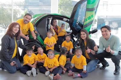 Renault celebra el Día del Niño con la caravana de la diversión