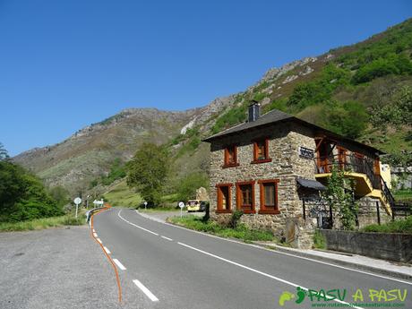 Albergue de Vega de Hórreo