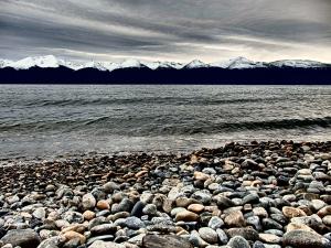 Siberianos de Fuego, almuerzo en el lago Fagnano, Casa Beban