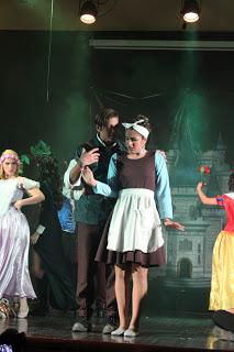 UN MÁGICO DESEO DE CUMPLEAÑOS UN MÁGICO DESEO DE CUMPLEAÑOS