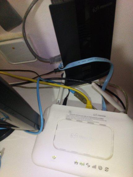 Cómo conseguir tomas de red extra con un router reciclado