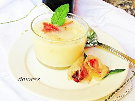 Crema de melón con vermut y jamón Crema de melón con vermut y jamón