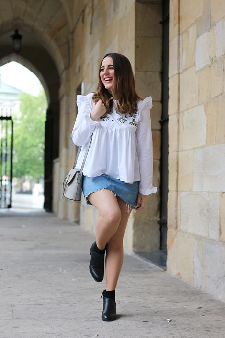 Outfit sencillo con falda vaquera Outfit sencillo con falda vaquera