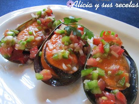 TRES APERITIVOS (II) TRES APERITIVOS (II)