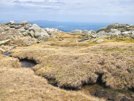 LA MIRA Y REFUGIO VICTORY (GREDOS)