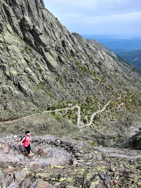 LA MIRA Y REFUGIO VICTORY (GREDOS)