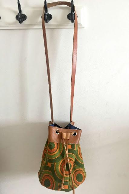 BOLSO KILIM TIPO BOMBONERA BOLSO KILIM TIPO BOMBONERA