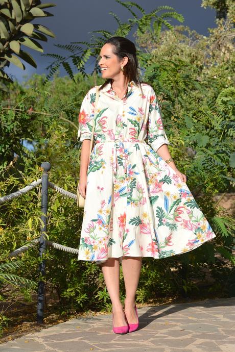 flowers_in_my_zara_dress_2 zara-flowers-dress-ladylike-outfit-streetstyle
