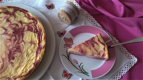 Pastel turco marmolado de yogur y mermelada de cereza Pastel turco marmolado de yogur y mermelada de cereza