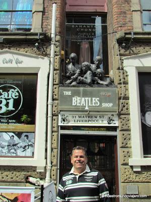 Liverpool; la ciudad de los Beatles...y también de los Frankie Goes To Hollywood. Liverpool; la ciudad de los Beatles...y también de los Frankie Goes To Hollywood.