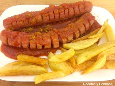 CURRYWURST