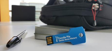 memorias usb para colegios y educación