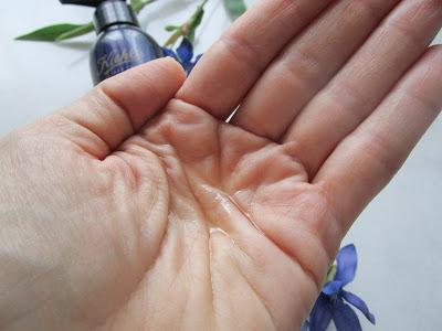 Midnight Recovery Botanical Cleansing Oil de Kiehl´s.