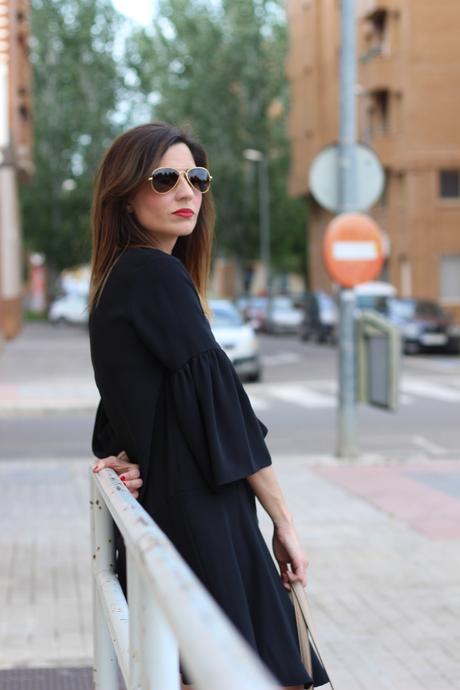 Vestidos negros en verano vestidos negros en verano 2017 con volantes