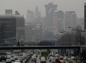 Contaminación-en-Madrid-vista-desde-la-Avenida-de-América La contaminación mata a 7 veces más gente que los accidentes de tráfico en España