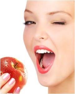 Comer manzanas alarga la vida en un 10% según experimentos con animales