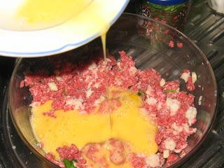 Pastel de carne picada con pimientos y calabacín Pastel de carne picada con pimientos y calabacín