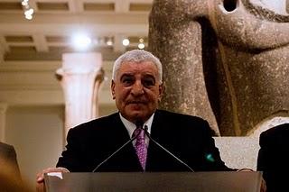 ZAHI HAWASS DIMITE ZAHI HAWASS DIMITE