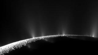 El impacto que inclinó a Encélado.