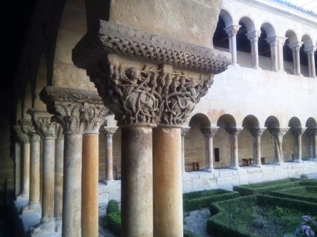 MONASTERIO DE SILOS: CLAUSTRO ROMÁNICO