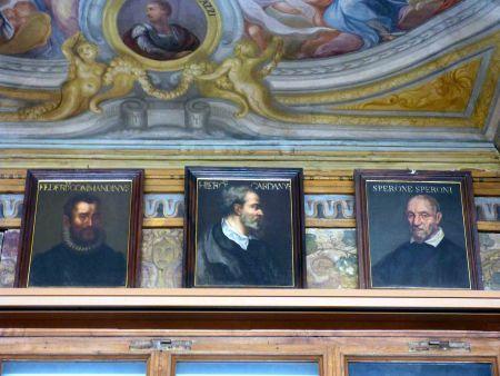 Galería de personas ilustres de los Uffizi en Florencia