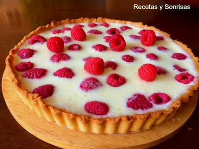 KUCHEN  CHILENA CON FRAMBUESAS