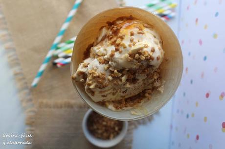HELADO DE VAINILLA Y CARAMELO HELADO DE VAINILLA Y CARAMELO