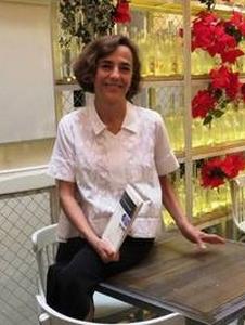“La luz de la dinamo”, de Nuria Barrios “La luz de la dinamo”, de Nuria Barrios