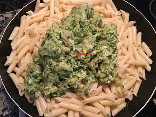 MACARRONES CON CALABACÍN MACARRONES CON CALABACÍN